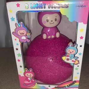 🆕- BY DANBAR GLOBAL Pink Sparkle GLOBE Night Light